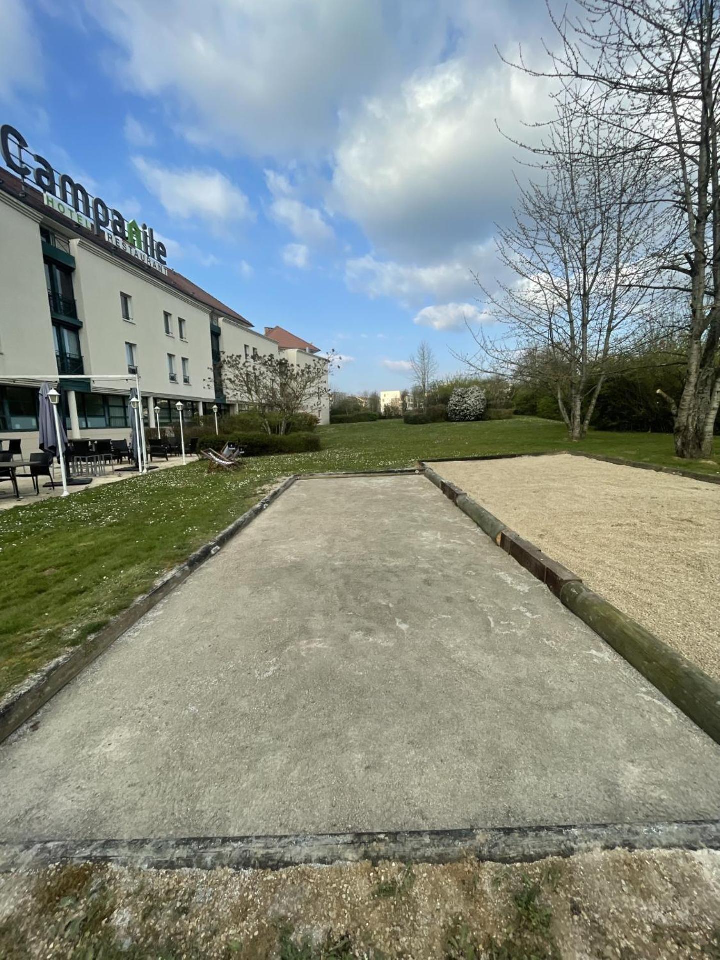 Campanile Marne La Vallee - Bussy Saint-Georges Dış mekan fotoğraf